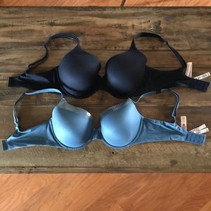 Victoria’s Secret bras